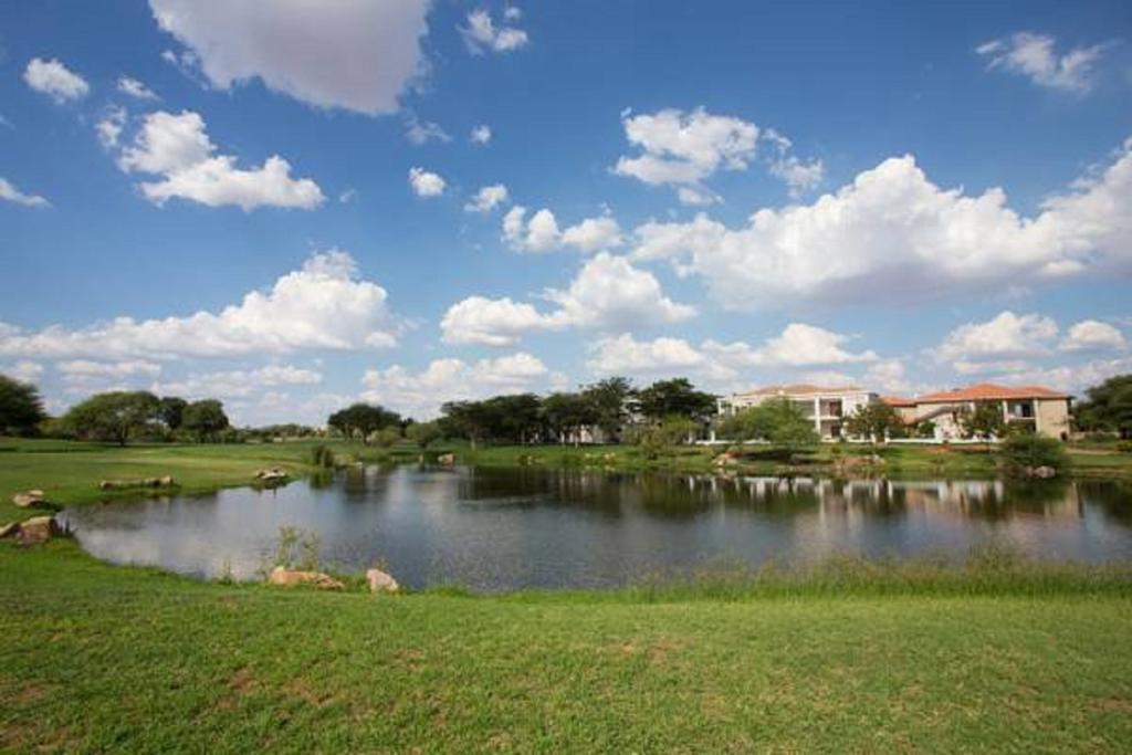 Phakalane Golf Estate Hotel Resort Gaborone Eksteriør bilde